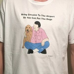 pet the airport dogs T-shirt ✅